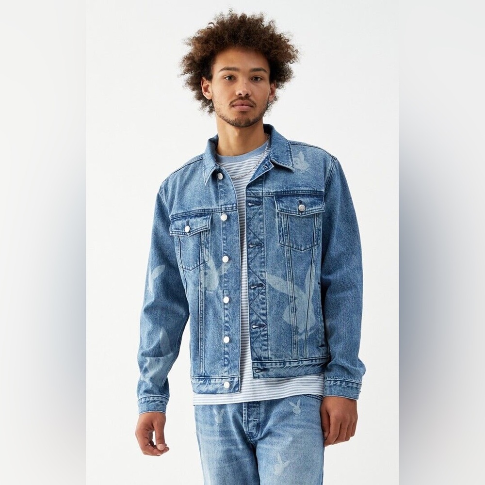 Playboy By PacSun Classic Fit Bunny Denim Trucker Jacket Blue Jean Jacket